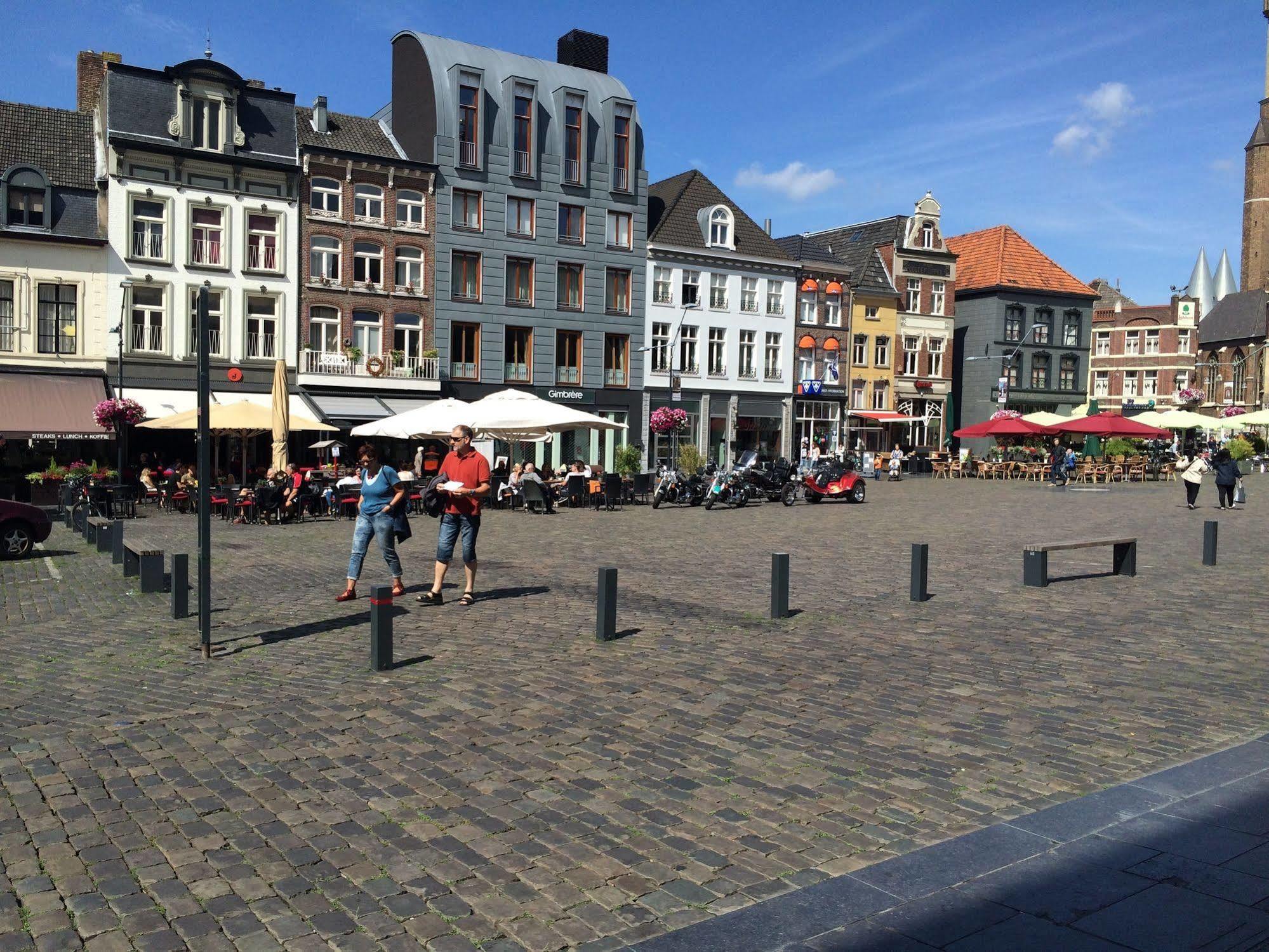 Hotel En Grand Cafe De Pauw Roermond Eksteriør billede